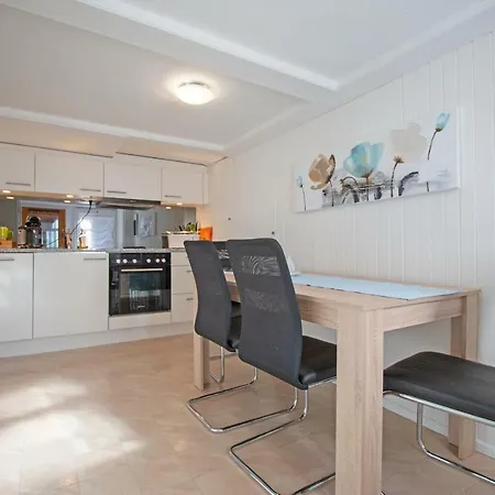 Lejlighed Wunderschone Und Zentral Gelegene Ferienwohnung In Sucht Feriengaste